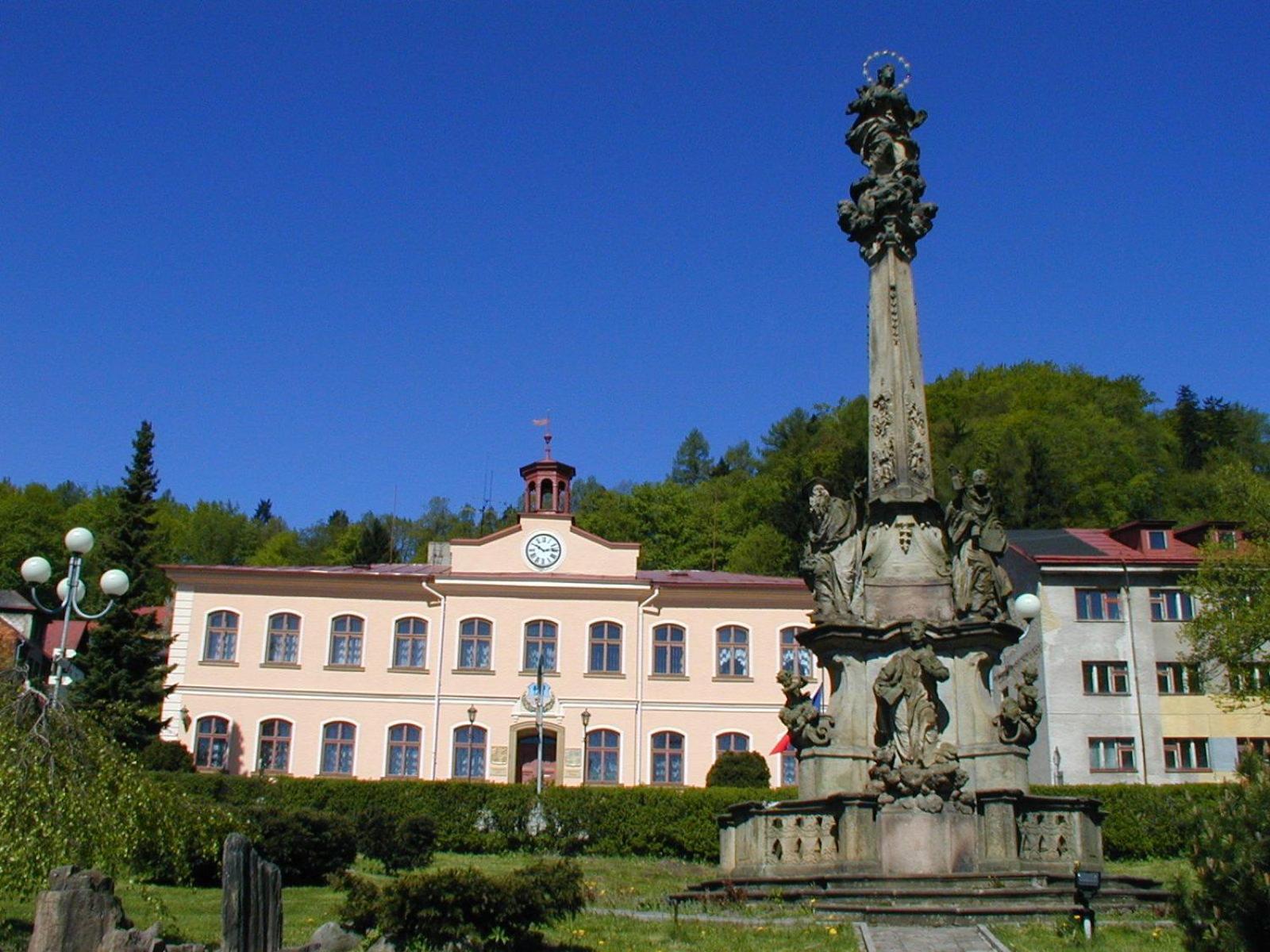 Pension & Restaurace Zeleny Mlyn Žacléř Buitenkant foto